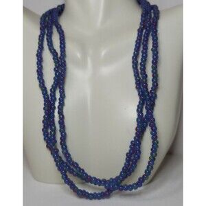 Vogue Necklace 3-strands blue colors unusual closure 16"